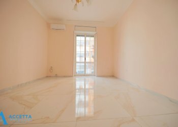 stanza - Monolocale Via Friuli 11, Taranto - foto 11