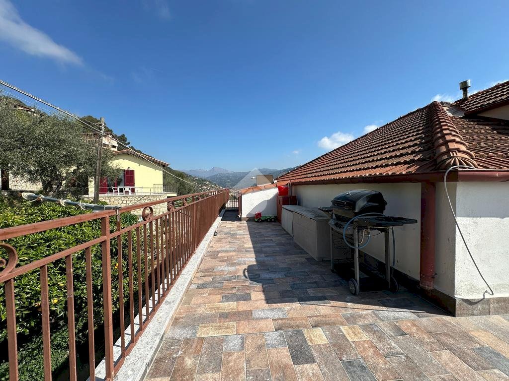 Bilocale Str. degli Olandesi, Camporosso - foto 2