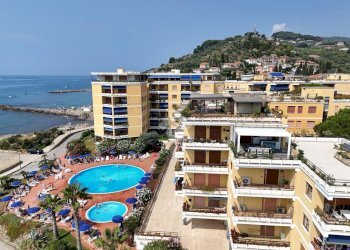One-room apartment Via della chiesa, San Lorenzo al Mare - photo 30