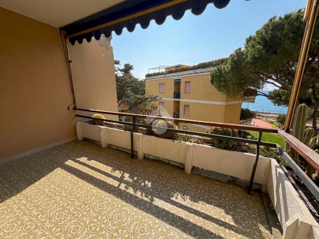 One-room apartment Via della chiesa, San Lorenzo al Mare - photo 3