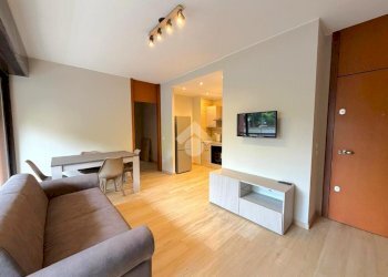 Bilocale via cristoforo colombo, frazione Milano 3, Basiglio - foto 1