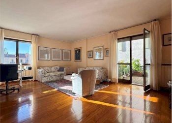 Trilocale Via Bartolomeo Bruni, Cuneo (zona Centro) - foto 5