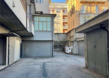 Trilocale Via Bartolomeo Bruni, Cuneo (zona Centro) - foto 27