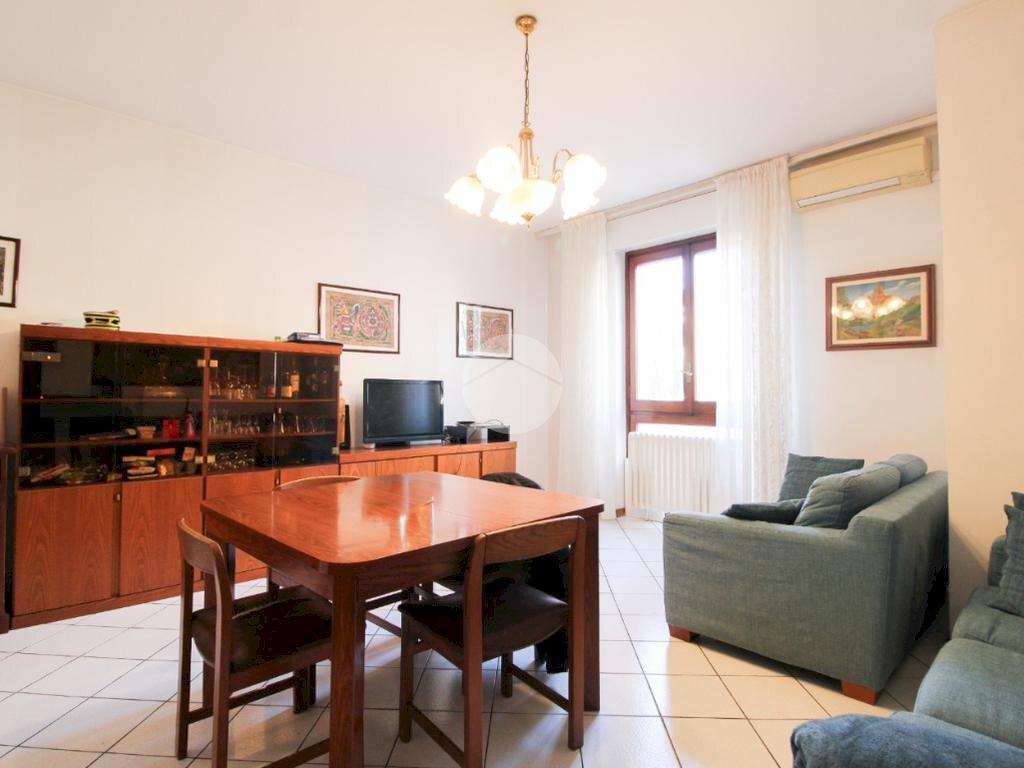 Three-room apartment Viale G. Matteotti, Cusano Milanino - photo 2