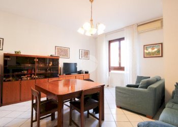 Three-room apartment Viale G. Matteotti, Cusano Milanino - photo 2