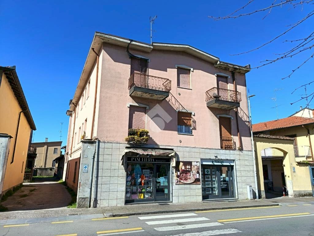 Stabile - Palazzo Piazza XXI Luglio, Robecco sul Naviglio - foto 1