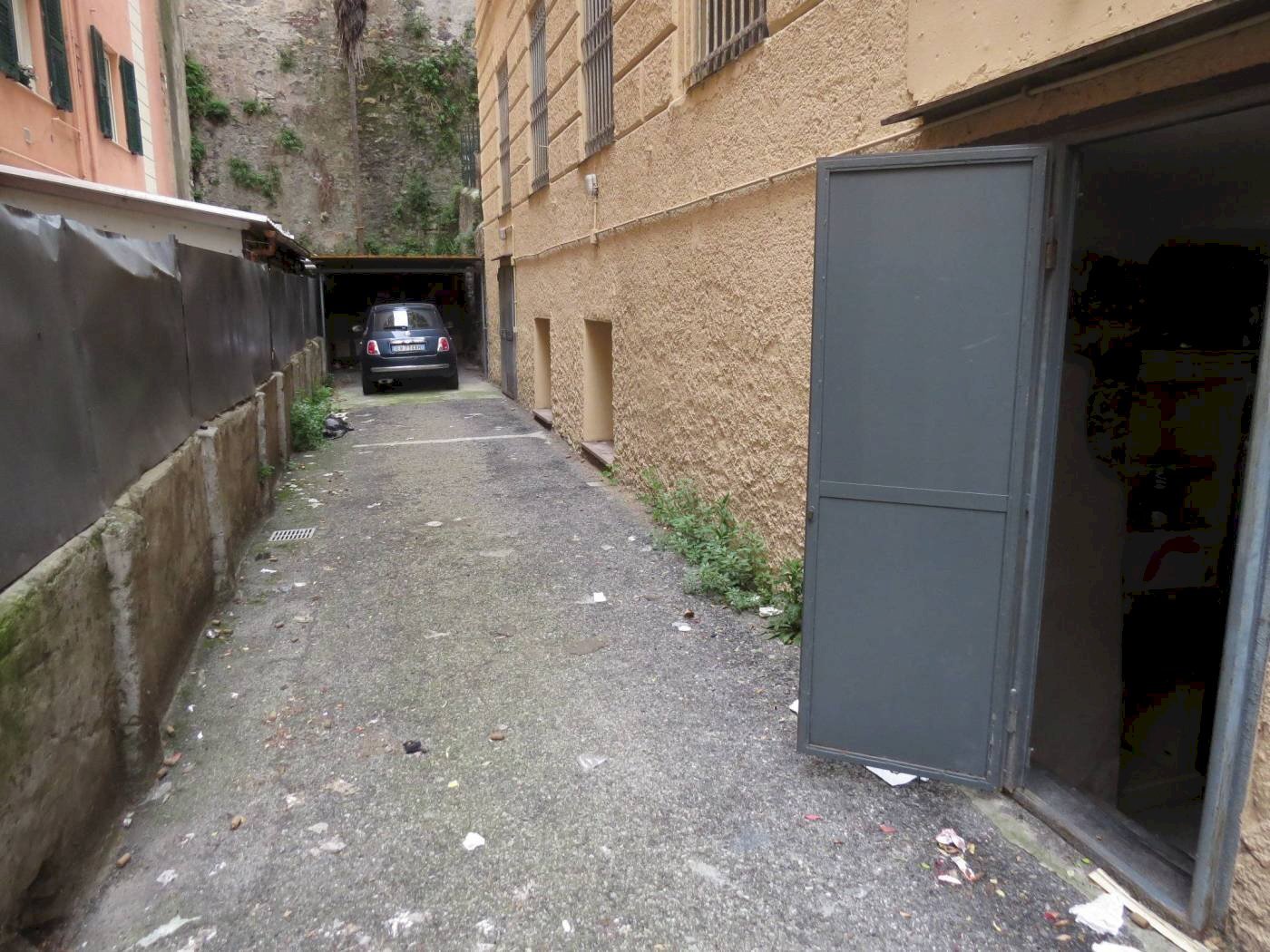 Warehouse Via Caffaro, 40, Genova (neighborhood Castelletto) - photo 2