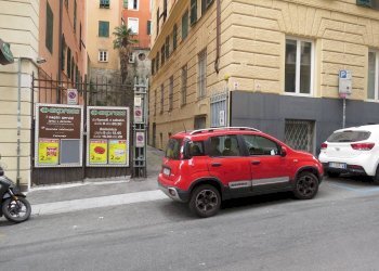 Magazzino Via Caffaro, 40, Genova (zona Castelletto) - foto 6