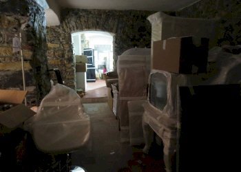 Magazzino Via Caffaro, 40, Genova (zona Castelletto) - foto 32