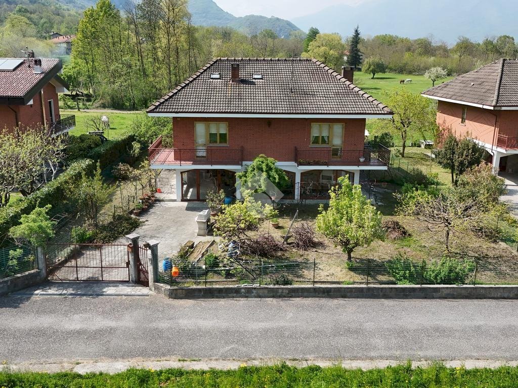 Villa Strada Comboira, Villar Focchiardo - foto 1