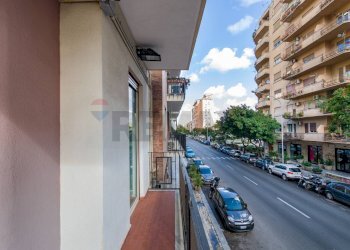 Balcone - Appartamento Via Imperatore Federico
 
24, Palermo - foto 4