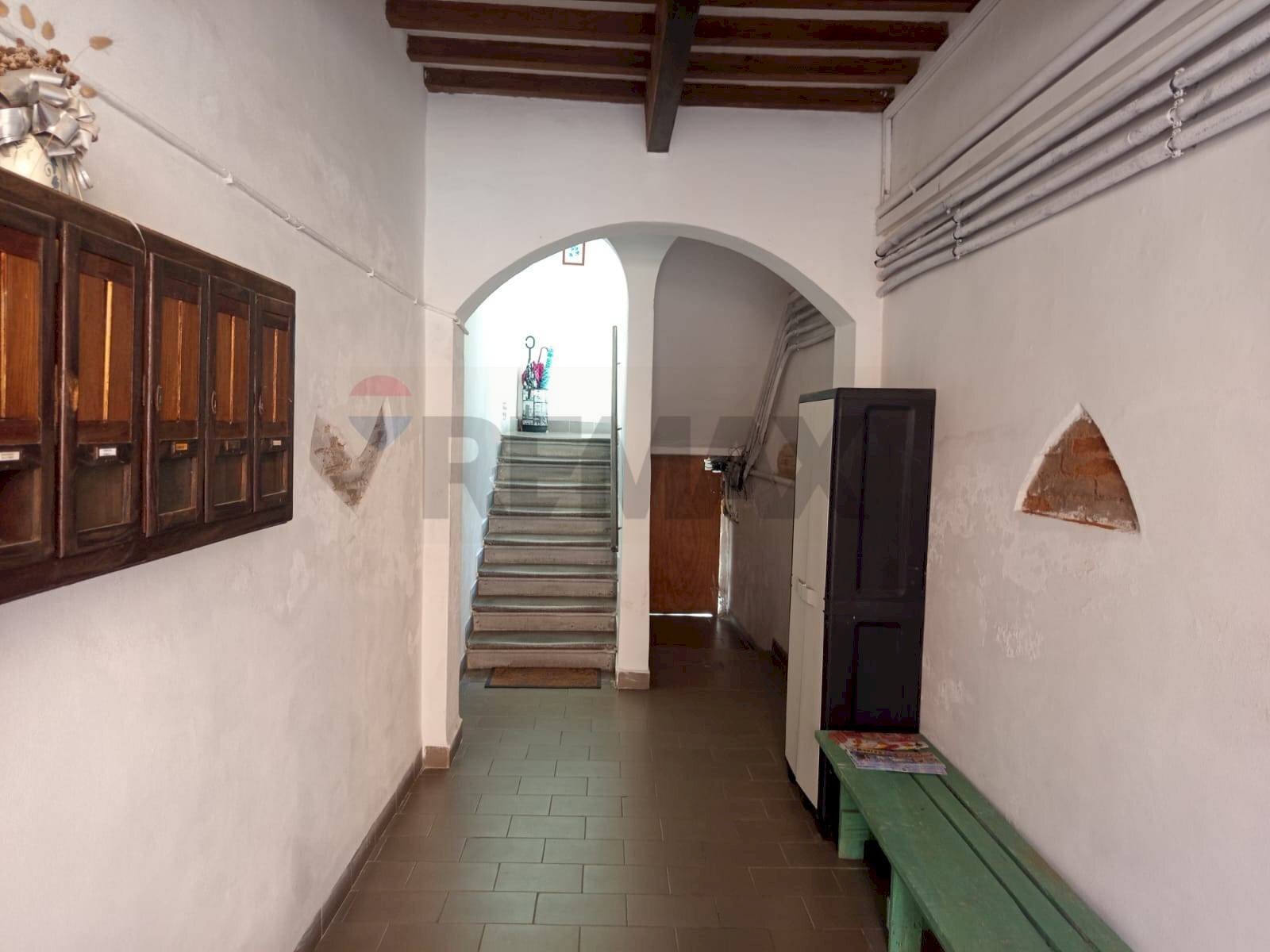 Hall / corridoio - Trilocale Piombino - foto 3