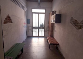 Hall / corridoio - Trilocale Piombino - foto 4