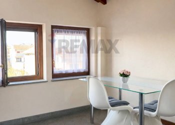 Sala da pranzo - Three-room apartment VIA LEOPARDI
 
18, Cameri - photo 7