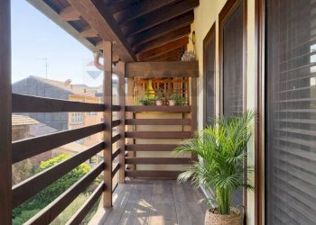 Terrazza - Three-room apartment VIA LEOPARDI
 
18, Cameri - photo 8