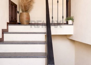 Scale - Three-room apartment VIA LEOPARDI
 
18, Cameri - photo 15