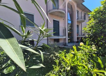 Foto 2 - Trilocale Via Leopardi
 
2, Belgioioso - foto 2