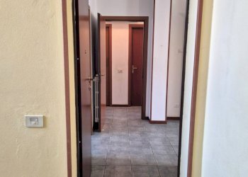 Foto 5 - Trilocale Via Leopardi
 
2, Belgioioso - foto 5