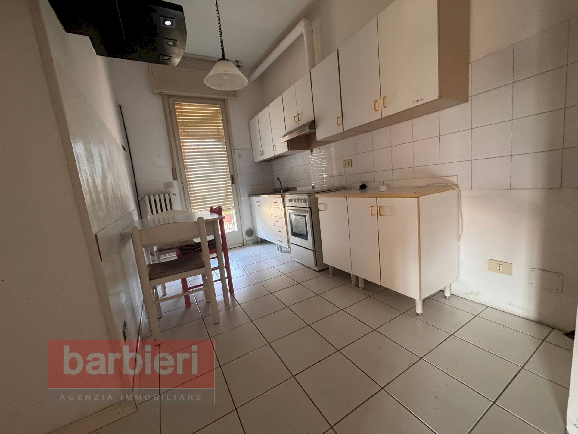 Foto 2 - Trilocale via palazzone
 
1, Cervia - foto 2