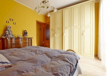 Camera da letto - Independent house strada Fenogli Castellaro, 2, Villanova Mondovì - photo 26