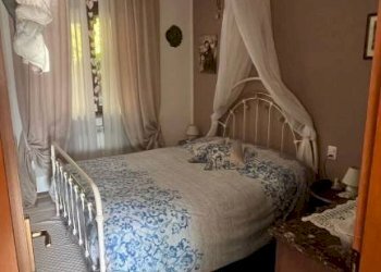Camera da letto - Bilocale via Lucio Lecchi, Cadegliano-Viconago - foto 21