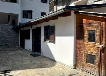 Facciata - Trilocale via Montenero, Bardonecchia - foto 3