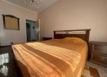 Camera da letto - Trilocale via Montello, 47, Venaria Reale - foto 7