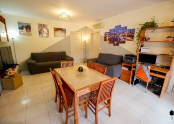 Salone - Appartamento via Alcide De Gasperi, 172, Chivasso - foto 5