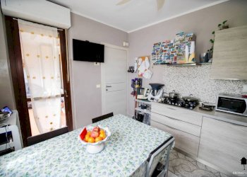 Cucina - Appartamento via Alcide De Gasperi, 172, Chivasso - foto 11