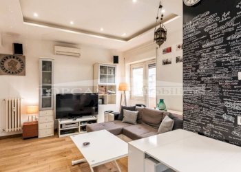 Salone - Quadrilocale viale Prospero Colonna, 32, Roma - foto 2