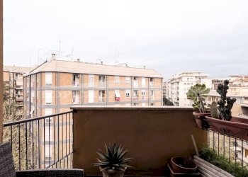 Balcone - Four-room apartment viale Prospero Colonna, 32, Roma - photo 27