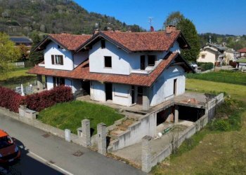 Facciata - Villa via Giosuè Gianavello, 57, Luserna San Giovanni - foto 18