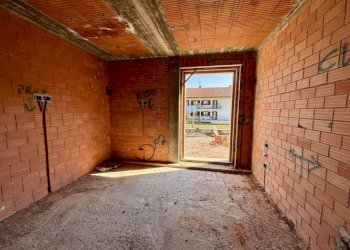 Camera da letto - Villa via Giosuè Gianavello, 57, Luserna San Giovanni - foto 32