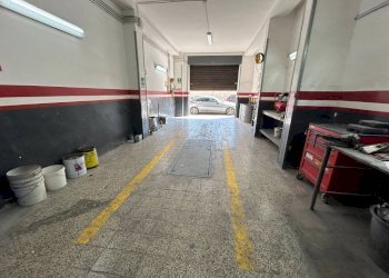 Interno non residenziale - Negozio via Generale De Bernardis, 71, Bari - foto 4