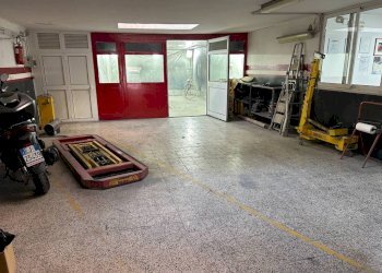 Interno non residenziale - Negozio via Generale De Bernardis, 71, Bari - foto 7