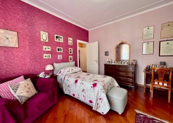 Camera da letto - Appartamento via Briscata, Genova (zona Sestri Ponente) - foto 26