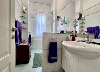 Bagno - Appartamento via Briscata, Genova (zona Sestri Ponente) - foto 29