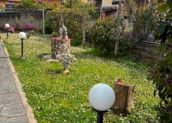 Giardino - Villa via Castagnola di Sotto, Massa - foto 3