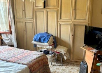 Camera da letto - Villa via Castagnola di Sotto, Massa - foto 19