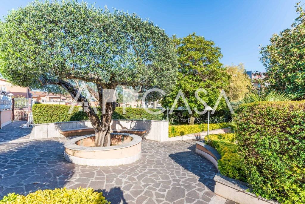 Zona - Trilocale via dei Buonvisi, 61, Roma - foto 1