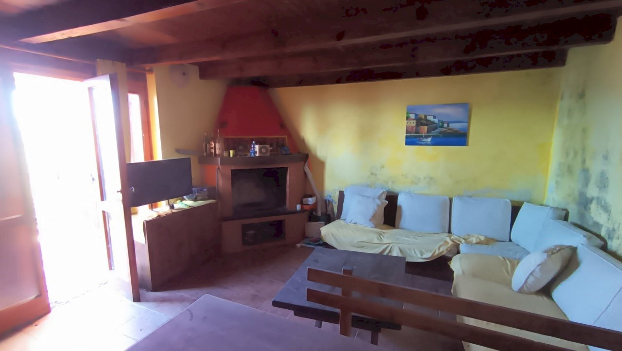 3.jpg - Casa indipendente Via Provinciale, Castelnuovo Magra - foto 3