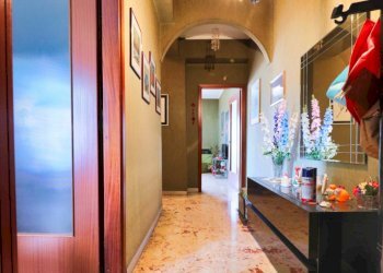 corridoio - Trilocale Via Lago Trasimeno 5, Taranto - foto 3