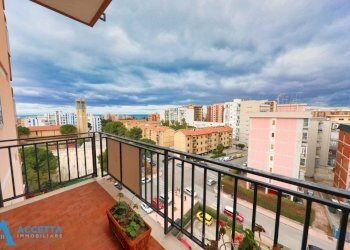 balcone - Trilocale Via Lago Trasimeno 5, Taranto - foto 8