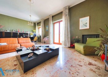 salone - Trilocale Via Lago Trasimeno 5, Taranto - foto 24