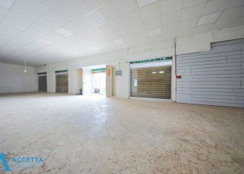 locale - Locale Commerciale Corso Vittorio Emanuele II 11, Taranto - foto 6