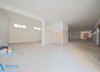 locale - Locale Commerciale Corso Vittorio Emanuele II 11, Taranto - foto 12