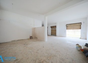 locale - Locale Commerciale Corso Vittorio Emanuele II 11, Taranto - foto 13