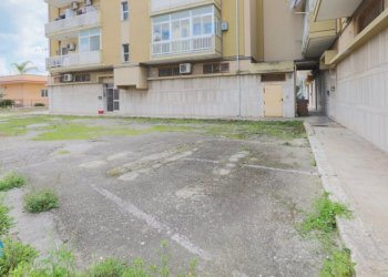 area esterna - Locale Commerciale Corso Vittorio Emanuele II 11, Taranto - foto 18