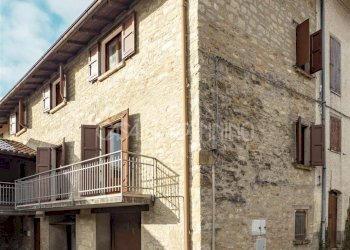 Townhouse Carpineti - photo 1