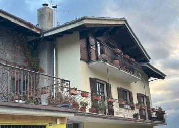 Three-room apartment Viale del Gran San Bernardo, 140, Aosta - photo 4